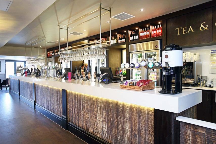 The Angel Hotel Wetherspoon Whitby Exterior foto