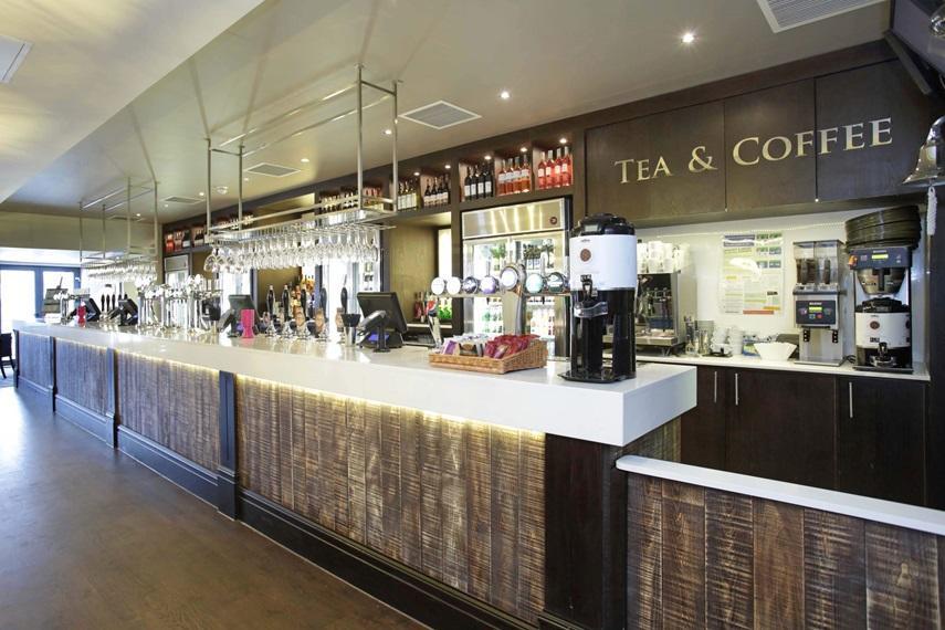 The Angel Hotel Wetherspoon Whitby Exterior foto